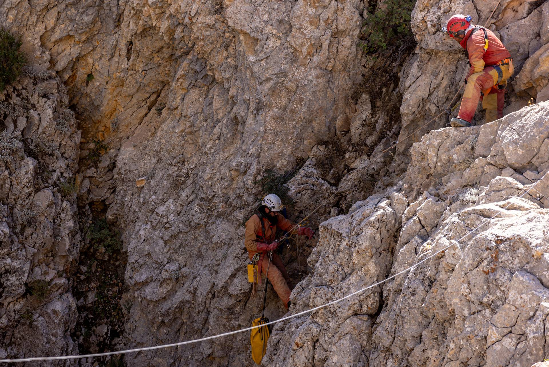 Rescuers race to save ill US cave explorer trapped 3,000 feet underground in Turkey