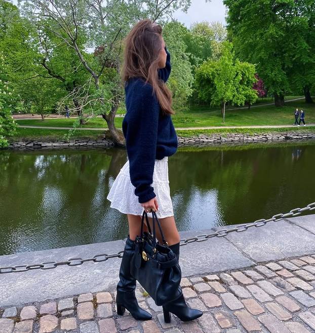 FOTO Šveđanka napravila vrući ljetni transfer. Alice spremna za avanturu na obali Mediterana