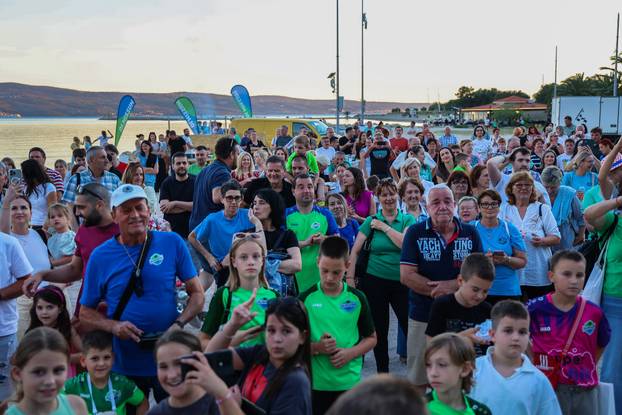 Omiš: Doček HMNK Olmisum