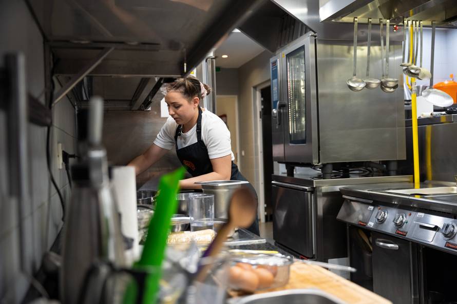 Matea kiksala u polufinalu i napustila 'MasterChef', Stjepan rekao da dođe raditi kod njega