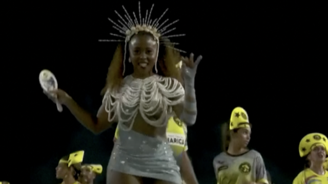 VIDEO Brazilska škola sambe zagrijava atmosferu za karneval