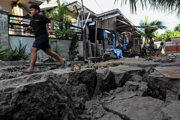 Aftermath of earthquake in southern Philippines