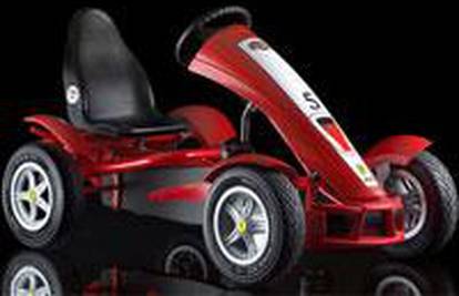 Ferrari kreirao skupi bolid na pedale za malu djecu 