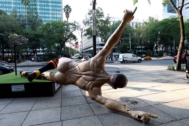 Attack on giant figures FIFA World Cup 2026