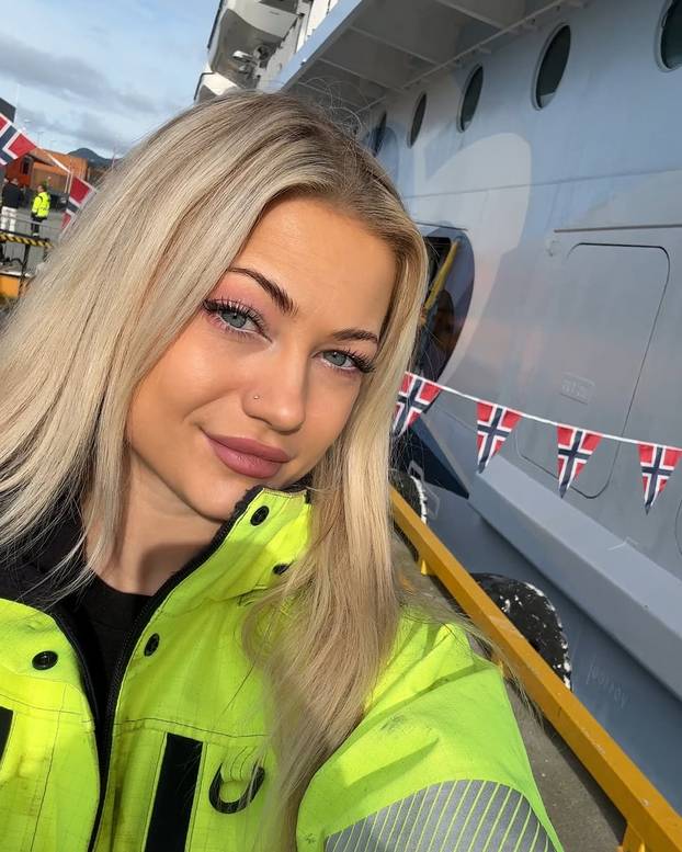 FOTO Plavokosa Skandinavka: Ljudi budu u šoku kad doznaju da radim na naftnoj platformi!