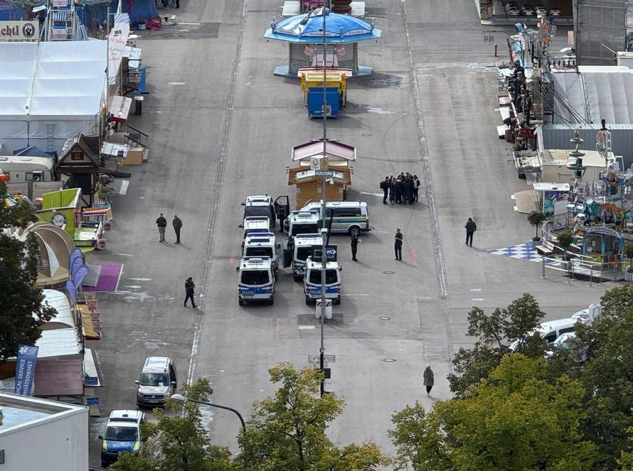 Oktoberfest to remain shut on Wednesday after explosion in Munich