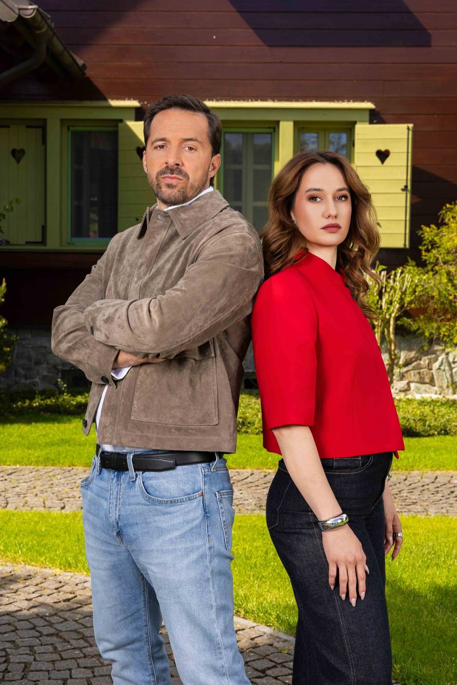 Večeras na Novoj TV kreće serija 'Slučajna obitelj', evo kako je izgledalo snimanje prve epizode
