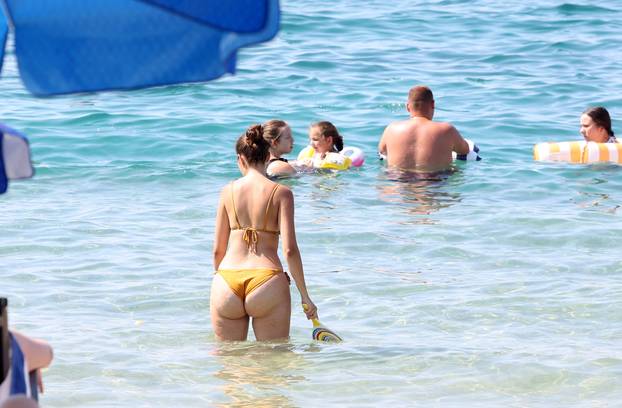 Vodi?ke plaže prepune kupa?a