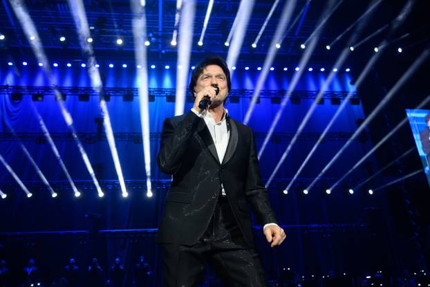 Zdravko Čolić održao je koncert u Areni Zagreb