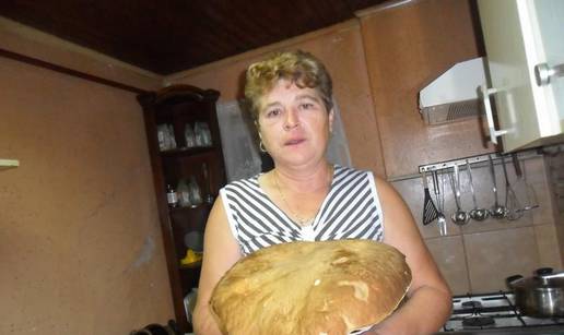 Šetala parkiralištem pa je ubrala vrganj od čak 1,6 kg