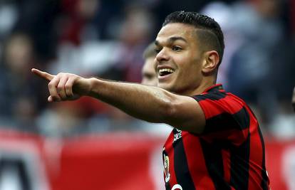 Ben Arfa: Klub je poput žene - ako te ne uzbuđuje, ne treba ti