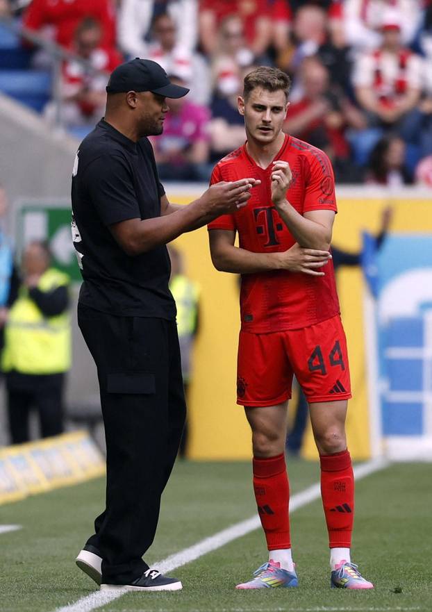 Bundesliga - TSG 1899 Hoffenheim v Bayern Munich