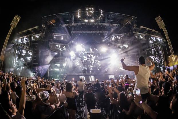 Split - Treca Vecer Ultra Festivala. DJ  Martin Garrix