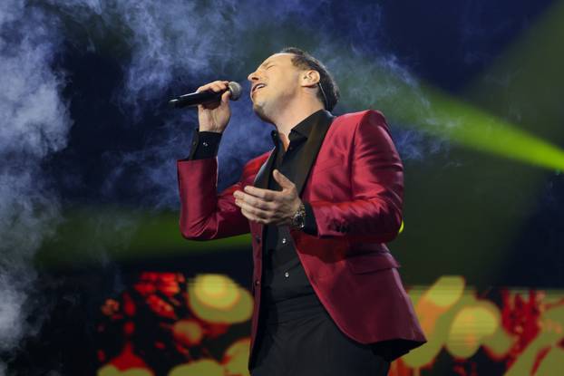 Zagreb: Peđa Jovanović održao koncert u Areni