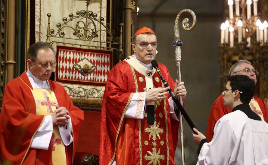 "U društvo se unosi štetna i neznanstvena rodna ideologija"