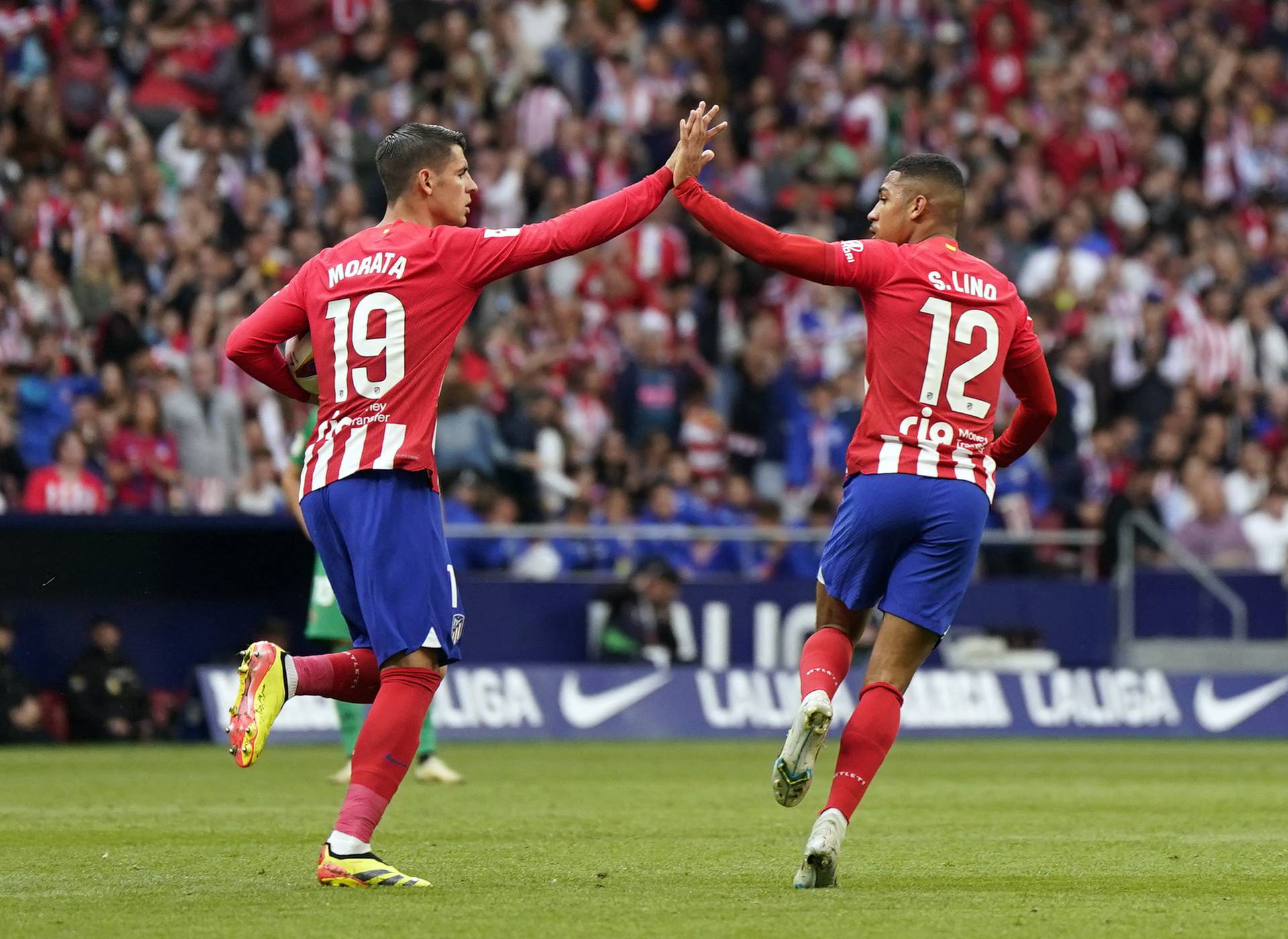 LaLiga - Atletico Madrid v Osasuna