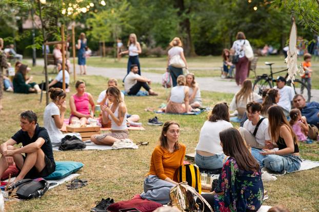 Zagreb: Mali piknik privukao je veliki broj građana 
