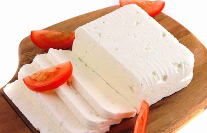 Pravi feta sir pravi se od ovčjeg ili kozjeg mlijeka