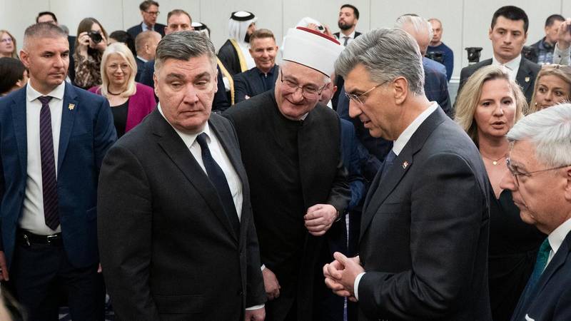 Milanović i Plenković na 110. obljetnici islama u Hrvatskoj. Pogledajte njihov susret
