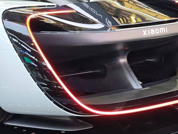 FOTO Ovo je Xiaomi Vision GT: Brutalnu superjurilicu moći ćete voziti i vi, u Gran Turismu