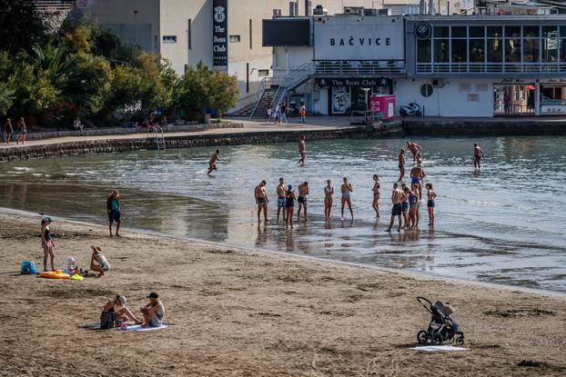 Bablje ljeto na splitskim Bačvicama