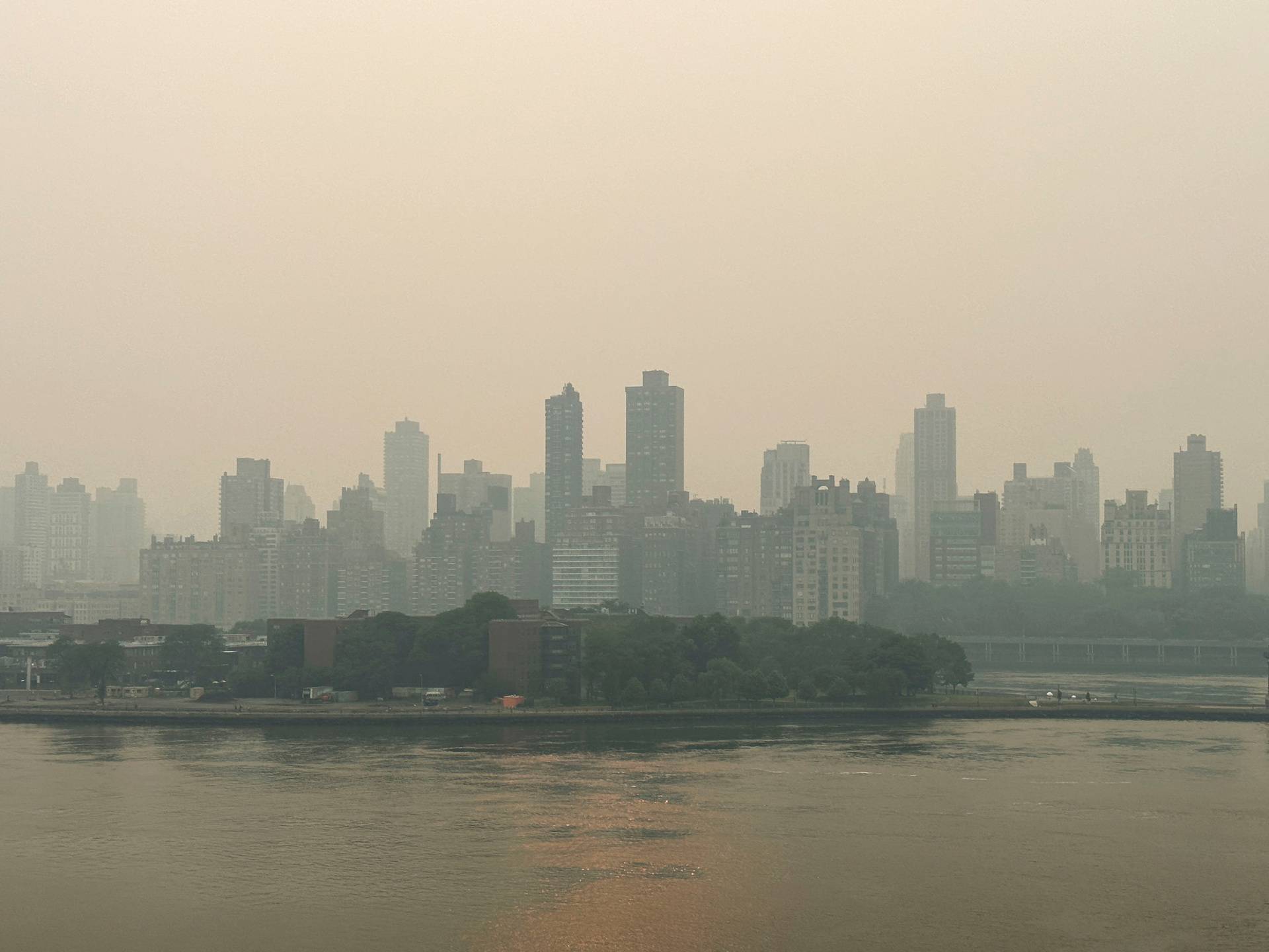 Canadian wildfires create haze over New York City