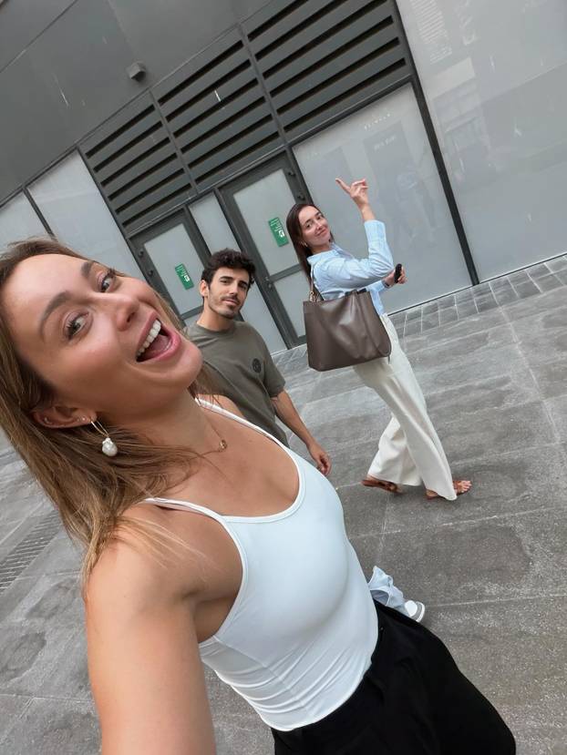 FOTO Vatrena Španjolka za kojom mnogi žude golica maštu: 'Seksi i opet sama'