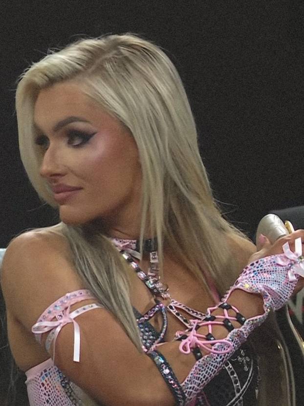 FOTO Zbog savršenog tijela ove golišave hrvačice nitko ne vidi pojas prvaka: Upoznajte Blake