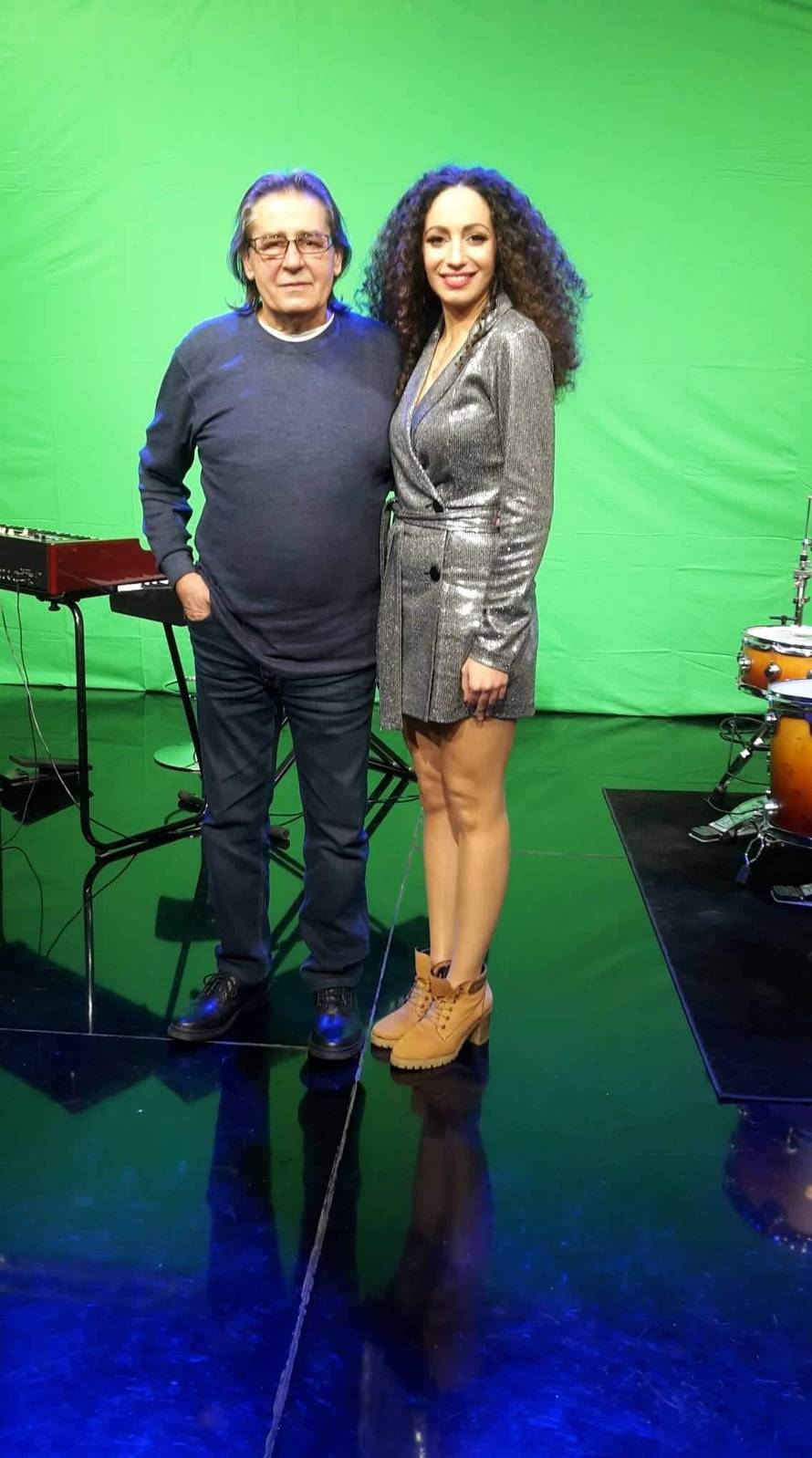 Legendarni Pop: 'I dalje  me gađaju grudnjacima na bini...'