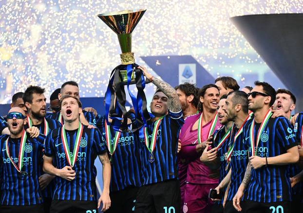 Serie A - Inter Milan v Hellas Verona