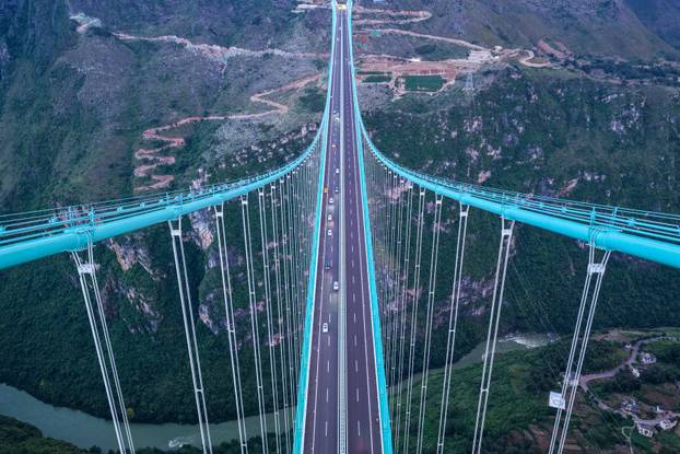 FOCUS | World's tallest bridge opens to traffic in southwest China's Guizhou