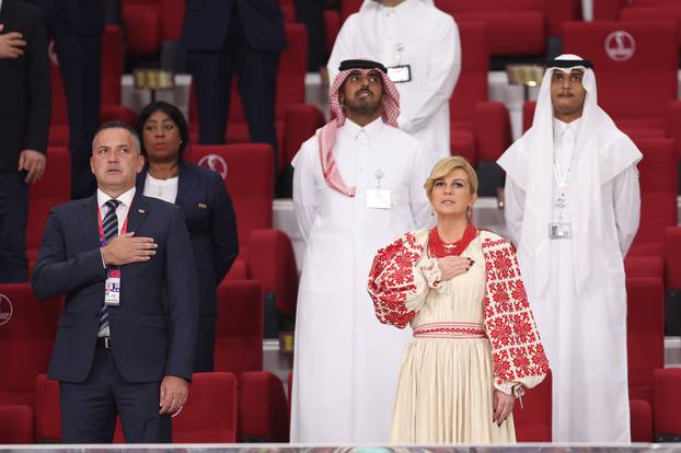 KATAR 2022 - Kolinda Grabar Kitarović u narodnoj nošnji na utakmici Hrvatska - Kanada