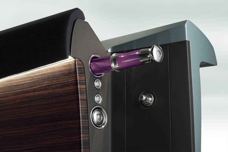 Ovo je Rolls-Royce budućnosti: Suludi auto po mjeri vozi sam