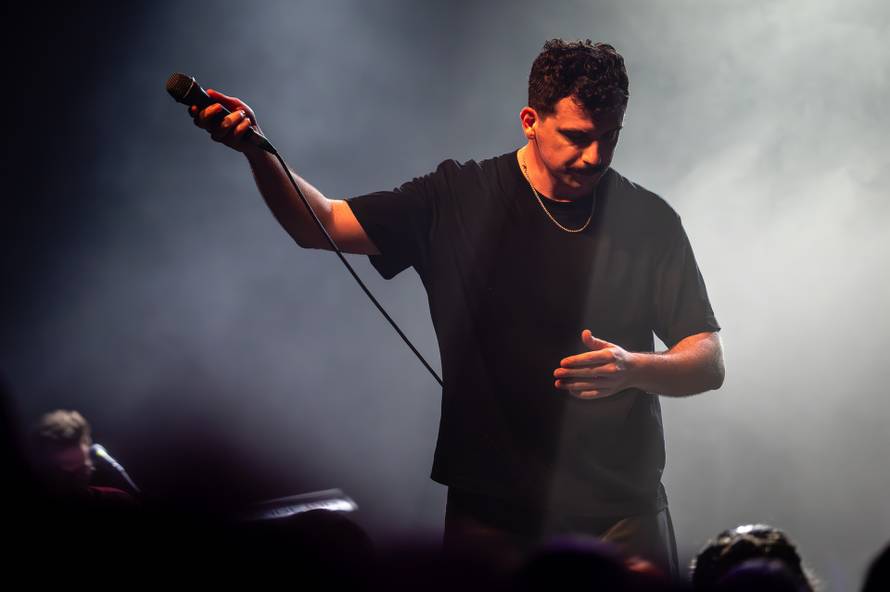 BluVinil svirkom na prepunom koncertu u Zagrebu predstavio album i najavio velike stvari