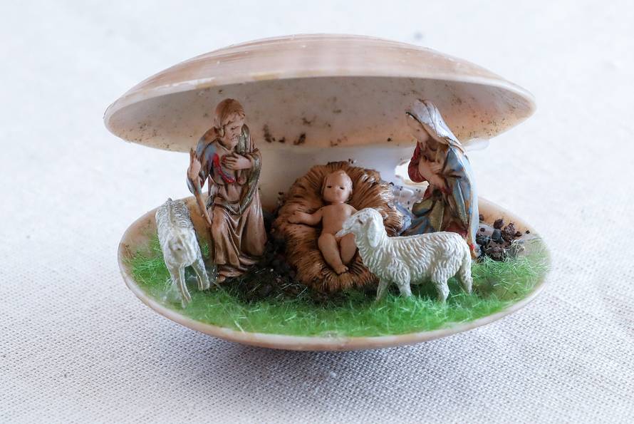 'Moje jaslice u čaši, školjkama i kutijicama prava su atrakcija'