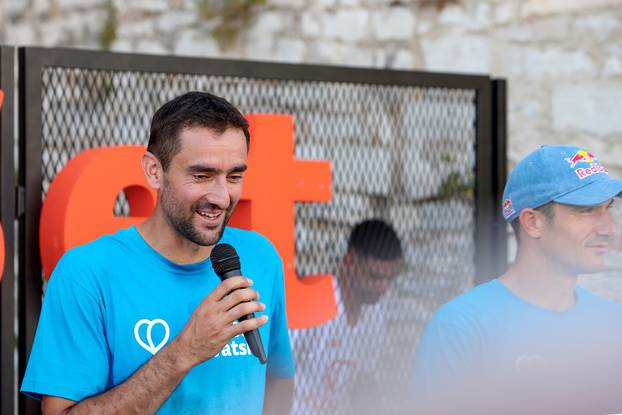 Zadar: Marin Čilić, Valent Sinković i Eduardo da Silva zaigrali tenis s  djecom