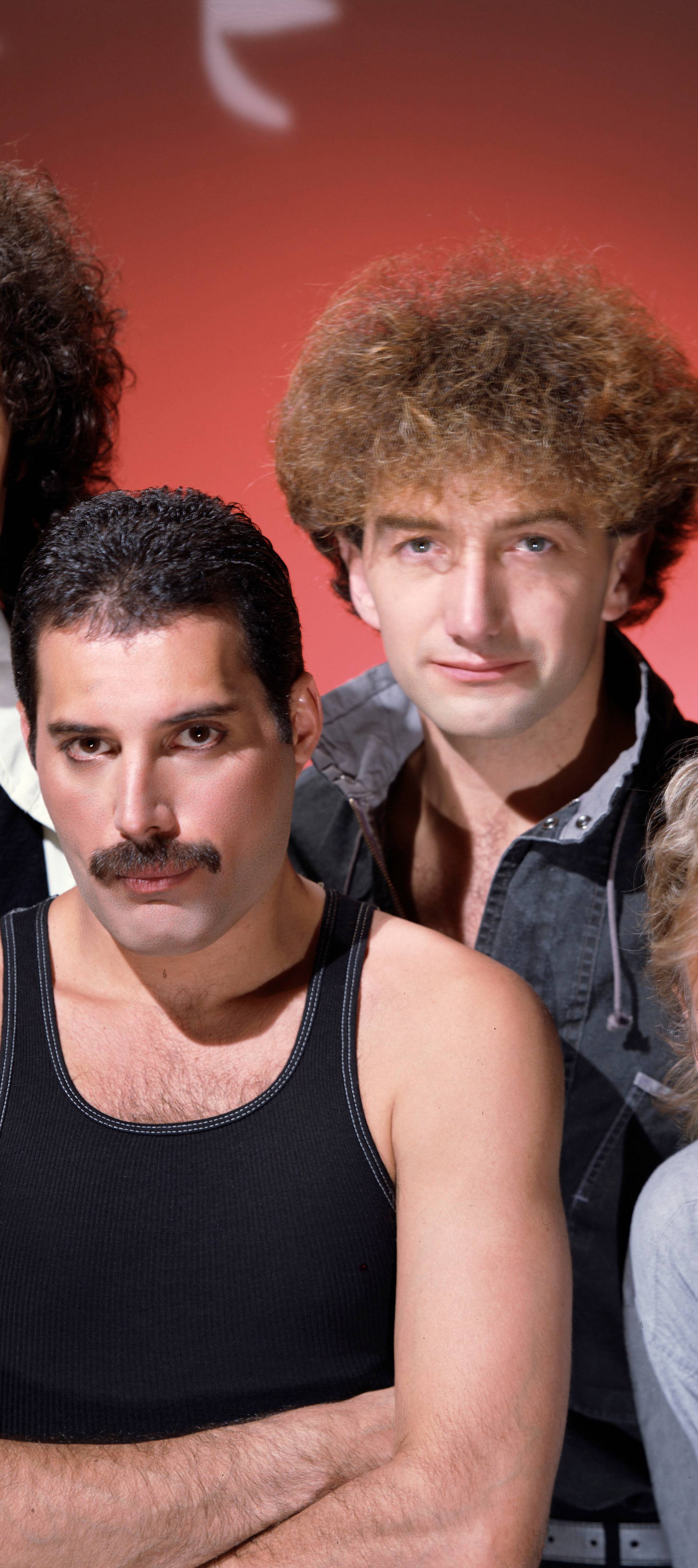 Members Brian May, Roger Taylor, Freddie Mercury and John Deacon of band Queen pose