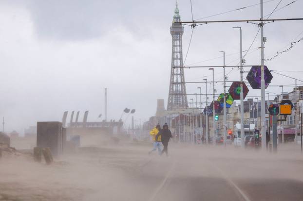 Storm Darragh hits Britain