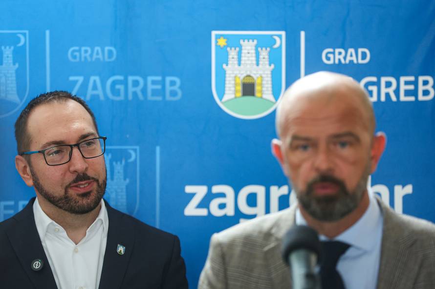 Tomaševi? i ZET predstavili nove niskopodne autobuse na elektri?ni pogon