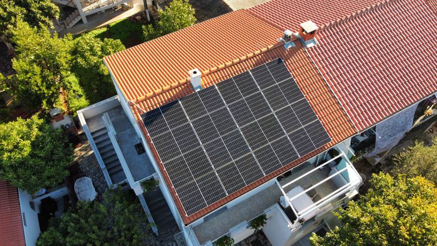 Kako do solarne elektrane bez papirologije, stresa i dodatnih troškova?