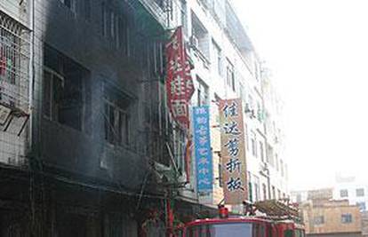 U požaru tvornice u Kini poginulo jedanaest radnika