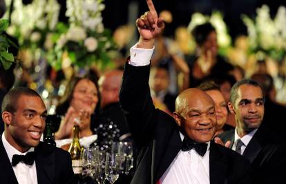George Foreman ženio se 5 puta i imao 12 djece. Sve svoje sinove je nazvao po sebi, evo i zašto...