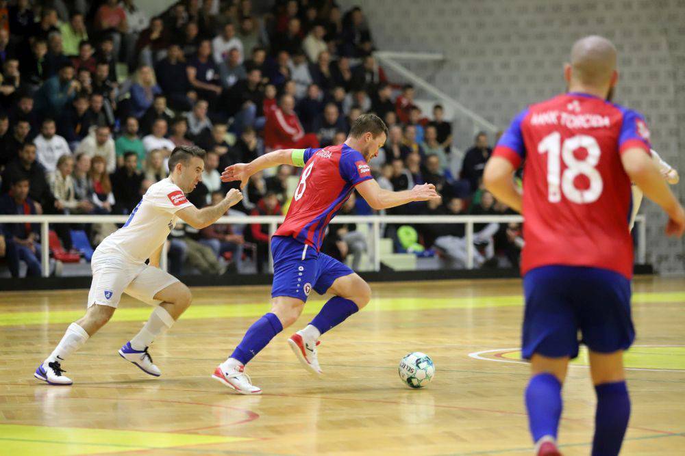 Splićani ostavili dinamovce na dnu: Žestoki derbi Torcide i Dinama na prepunim Gripama