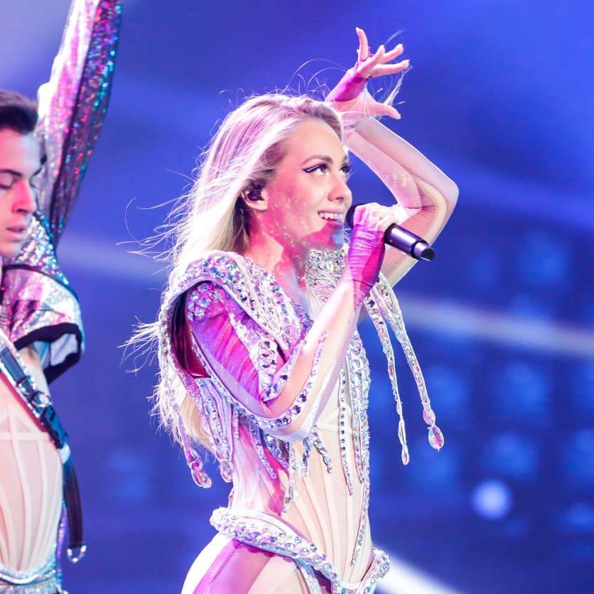 Albina zapjevala 'Euphoria' i oduševila okupljene, Poljaci je okrunili: Ti si Miss Eurosonga
