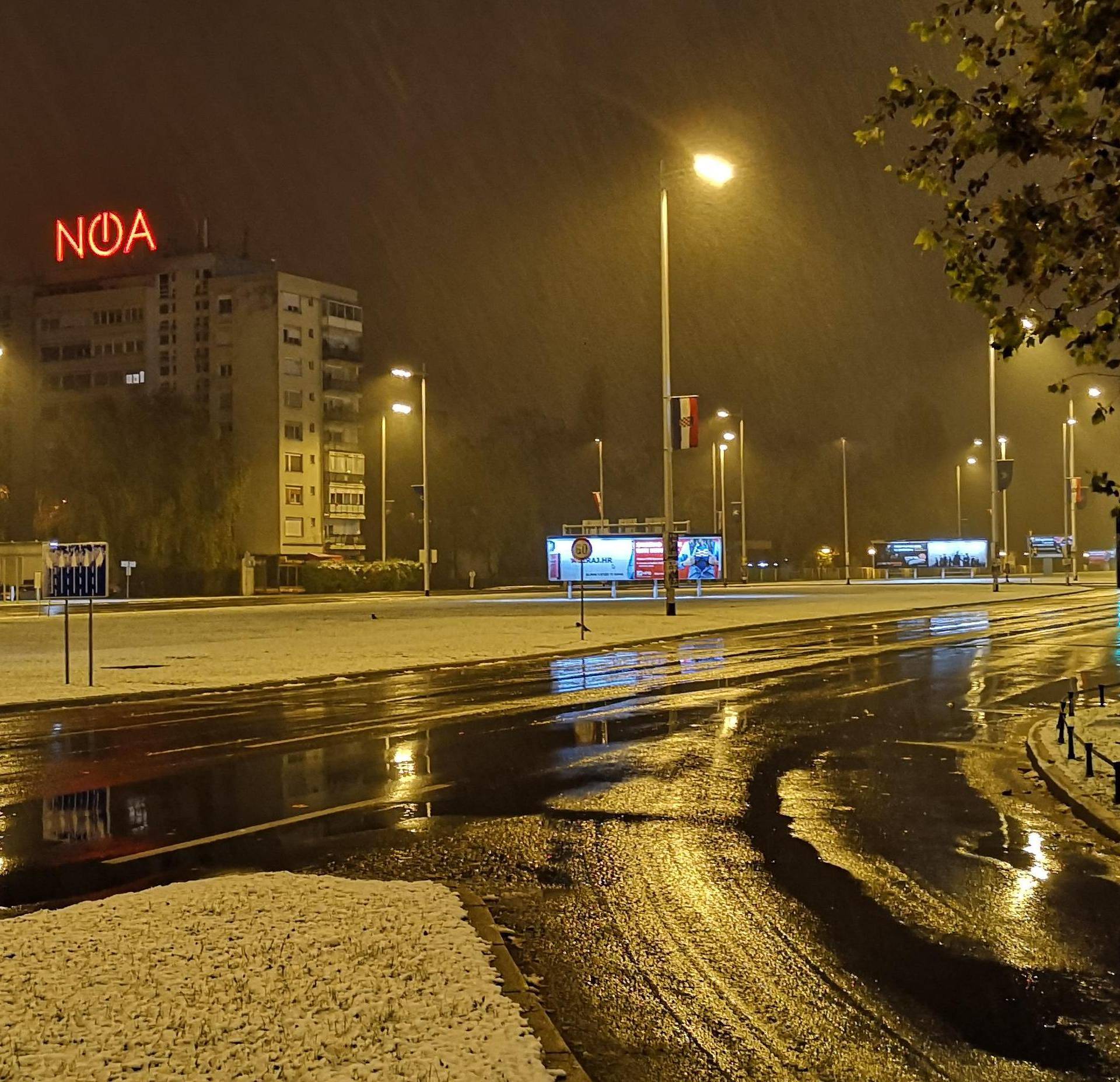 Snijeg zabijelio Hrvatsku, ima i opasne poledice, olujnog juga...