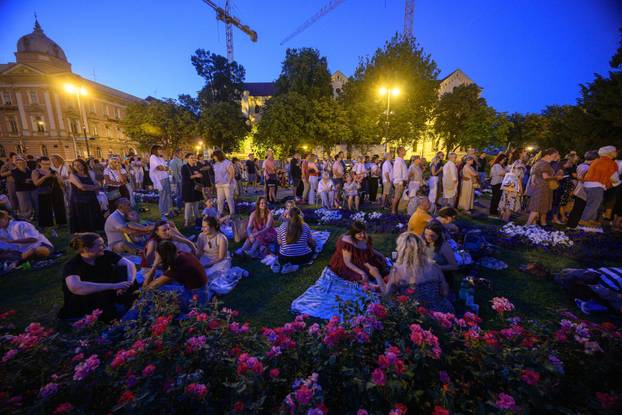 Zagreb: HNK završio kazališnu sezonu koncertom "Devedesete – godine koje pamtimo"