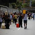 Venezuela opet ima struju, ali politička kriza i dalje traje
