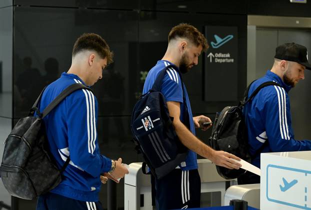Zagreb: Odlazak igrača GNK Dinamo na uzvratnu utakmicu protiv Sparte