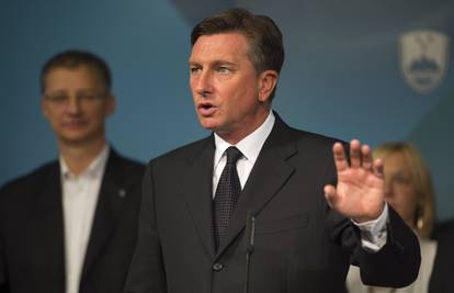 Borut Pahor je prisegnuo, Slovenci opet prosvjedovali