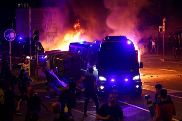 Spanish unions call a general strike in solidarity with Palestinians in Gaza, in Barcelona